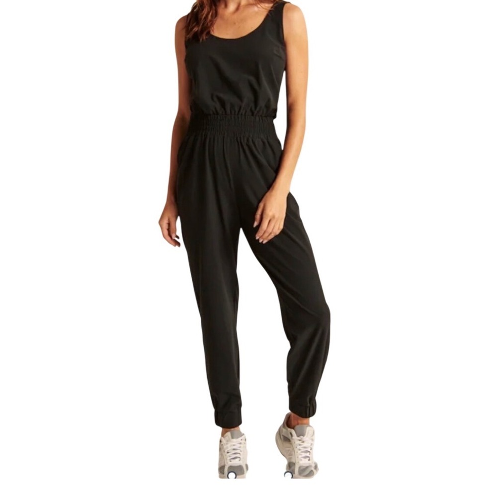 NWT Abercrombie & Fitch Black Traveler Jumpsuit Large Tall LT Jogger Gorpcore